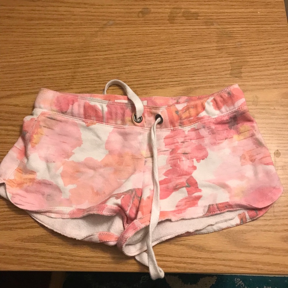 Flower Aeropostale Shorts